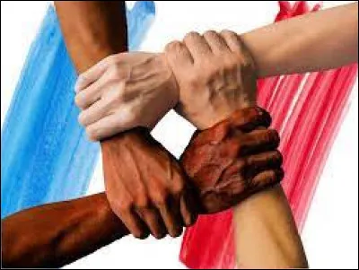 Que faut-il ajouter à "fra" pour obtenir l'un des mots qui compose la devise de la République française ?