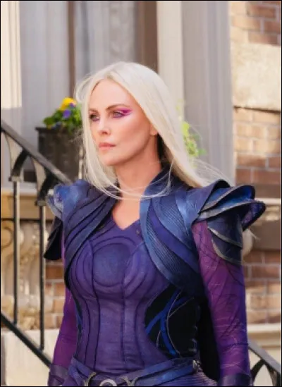 Dans quel film Charlize Theron joue-t-elle Clea ?