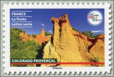 Il y eut des carrières ici, et même que Cabrel (Francis) en parlait au début de la sienne : "Je l'ai puisé [... ?...] de tes yeux".