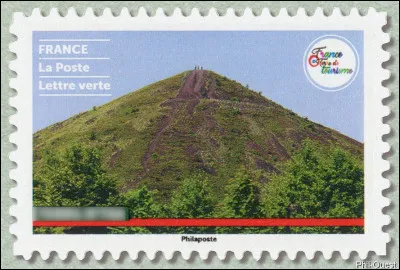 Quel est ce genre de tumulus bizarre ?