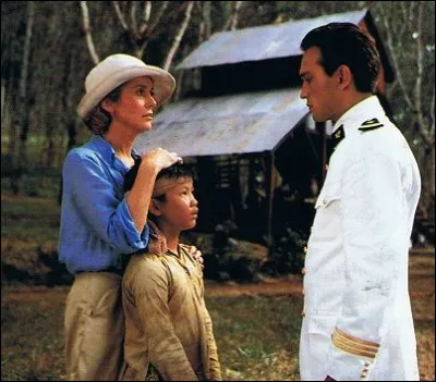 Dans quel film une femme dirige-t-elle une plantation coloniale ?