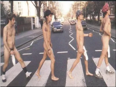 Quels sont ces rockers, parodiant Abbey Road ?