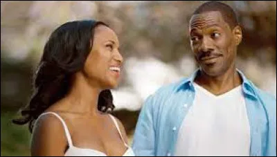 Qui est le réalisateur du film "Mille mots", publié en 2012 ?