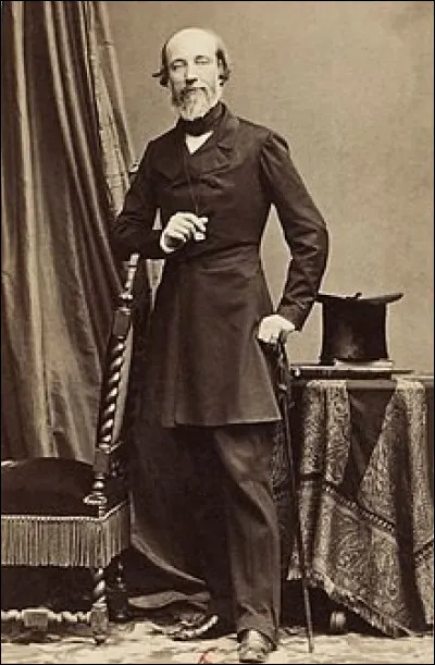 En mars 1850, une loi sur l'instruction primaire et la liberté des enseignements est promulguée. Comment se nomme-t-elle ?