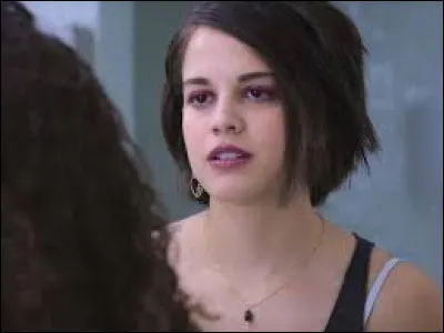 Comment s'appelle-t-elle ?