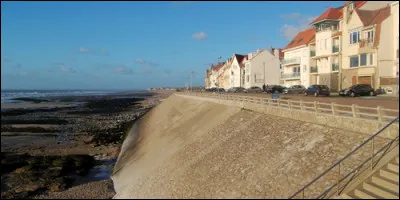 Où se situe la ville d'Ambleteuse ?