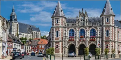 Quel est le code postal de la ville d'Auxi-le-Château ?