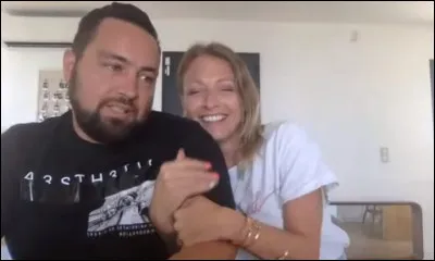 Comment s'appelle le mari de Roxane ?