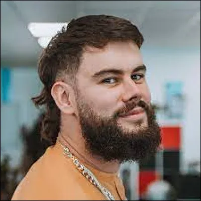 Comment s'appelle-t-il ?