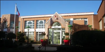 Quel est le code postal de la ville d'Annezin ?