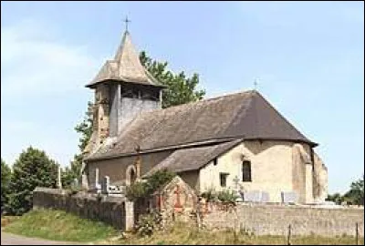 Vous avez sur cette image l'église de l'Exaltation-de-la-Sainte-Croix, à Tarasteix. Village occitan, dans l'aire d'attraction Tarbaise, il se situe dans le département ...