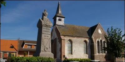 Que s'est-il passé dans l'église Saint-Maur de la ville d'Aumerval ?