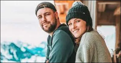 Quel genre de vidéos Valouzz fait-il pendant les vacances avec la Team ?