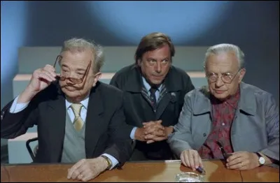 Cette émission de grand reportage intitulée « Cinq colonnes à la une » était présentée par...