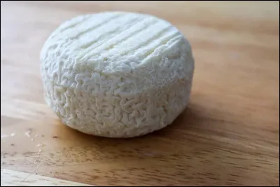 De quelle région ''le crottin de Chavignol'', fromage de chèvre français, est-il issu ?