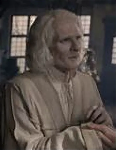 Comment découvrent-ils le lien entre Nicolas Flamel et la Pierre philosophale ?