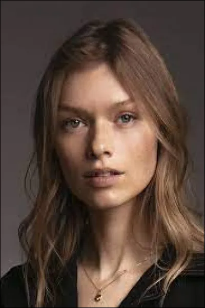 Quel est le nom de cette actrice ?