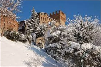 Qui est le r&eacute;alisateur du film "Vanina Vanini", publi&eacute; en 1962 ?