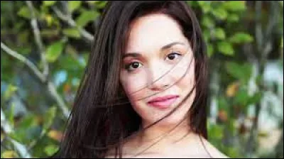 Quel est le nom de cette actrice ?