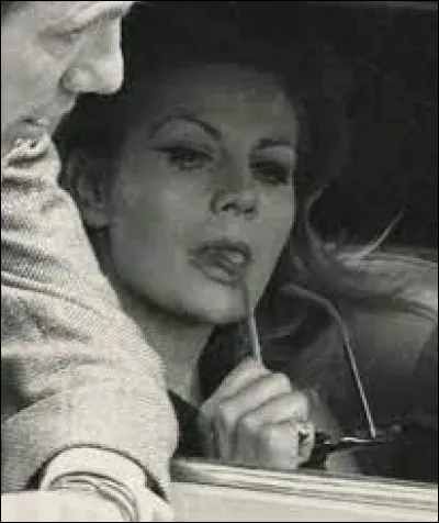 Quel est le nom de cette lady ?