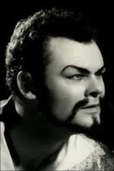 Quel est le nom de cet acteur ?