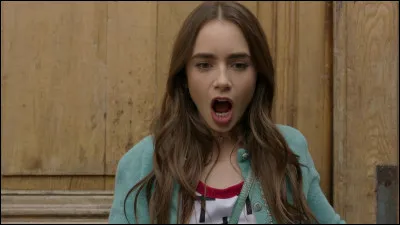 Quel est le nom de famille d'Emily ?