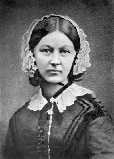 Quelle récompense Florence Nightingale est-elle la première femme à recevoir ?