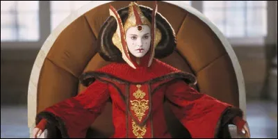 De quelle planète la reine Padmé Amidala vient-elle dans la saga "Star Wars" ?
