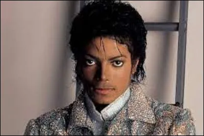 Comment s'appelle sa première femme ?