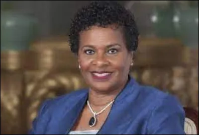 Qui est la présidente de cet État en 2022 ?