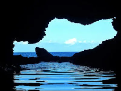 Quel est le nom de cette grotte marine, située en Barbade ?