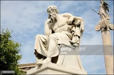 Fondateur de l'école péripatéticienne, je fus l'élève de Platon puis le précepteur du jeune Alexandre pas encore "le Grand" ?