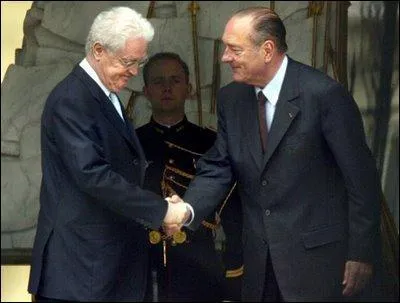 Combien de cohabitations la 5me Rpublique abrita-t-elle ?