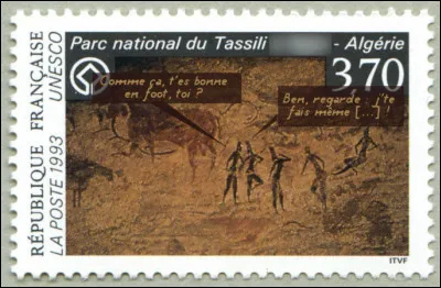 Des attitudes pleines de vie et presque "sportives", sur cette oeuvre pariétale située dans le Sahara algérien.