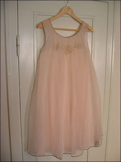 Quel est l'autre nom de la maladie des vers à soie, clairette ?