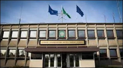 Dans quelle ville belge le Grand Quartier général des puissances alliées en Europe est-il situé ?