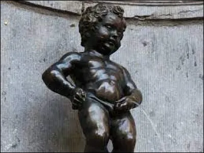 Dans quelle ville le Manneken Pis est-il situé ?