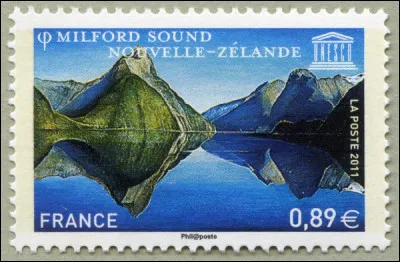En quête d'or, [... ?...] est le premier Européen à s'installer sur les rives du Milford Sound le 1er décembre 1877.