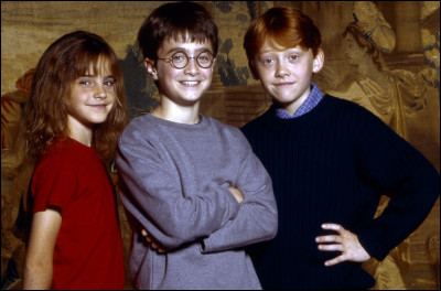 J.K. Rowling a mis ... ans a écrire "Harry Potter à l'école des sorciers".