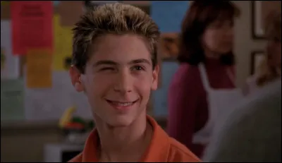 À quel cours Hal inscrit-il Reese pour le punir et qui s'avère être une révélation pour le jeune garçon ?