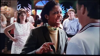 Quelle affirmation concernant l'épisode du restaurant avec la famille de Stevie est inexacte ?