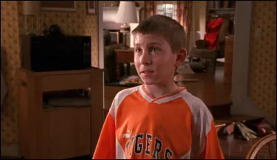 Hal coache l'équipe de Dewey. Mais dans quel sport ?