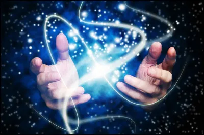 (Mise en situation fictive) - Vous êtes habitant d'un monde, d'un univers où la magie est présente.
Vous vous rendez dans une auberge afin de vous faire inscrire en tant qu'aventurier. Quelle catégorie choisissez-vous parmi les suivantes ?

| Silencieux : espions, ninjas
| InFighters : combattants corps à corps
| OutFighters : combattants à distance
| Variants : les 3 (moins précis)