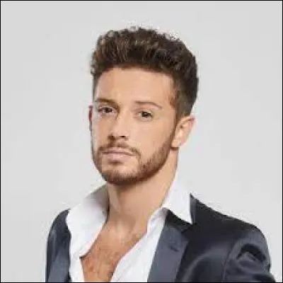 Dans quelle série Disney Channel a-t-il joué de 2016 à 2018 ?