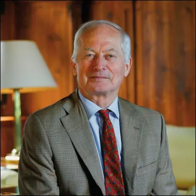 De quel pays Hans-Adam II est-il le prince souverain ?