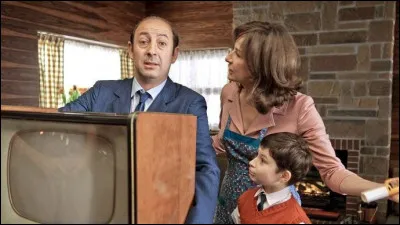 Dans quel film un jeune garçon a-t-il peur que sa mère soit enceinte ?