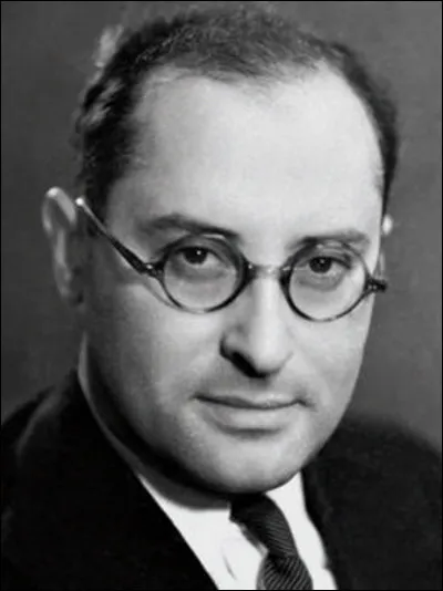Qui est ce Jean, avocat et homme politique français (1904-1944), ministre de l'éducation nationale de 1936 à 1939, il réforme profondément l'enseignement français à tous les niveaux, assassiné par la milice en 1944 et panthéonisé en 2015 ?