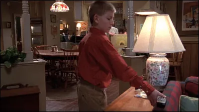 De quel instrument joue Dewey en cachette ?