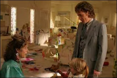 Loïs se remémore la petite enfance de Francis pour parvenir à comprendre Jamie. Quelle affirmation concernant ce souvenir est inexacte ?