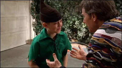 Qu'est-ce que Hal a promis d'offrir à Francis pour ses 21 ans ?